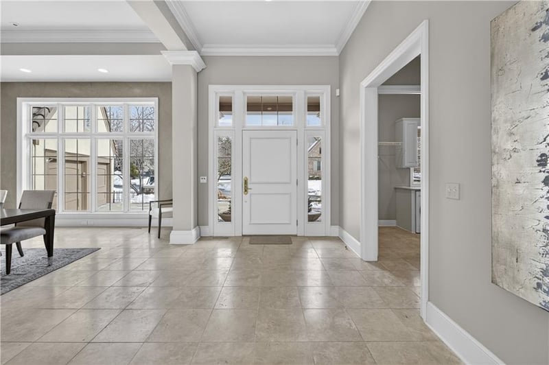 2108 W 115th St, Leawood, KS 66211