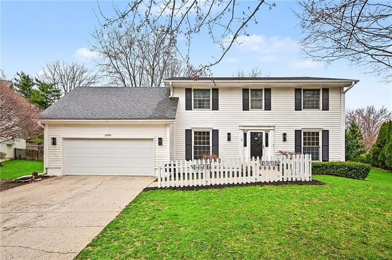 11620 Woodward St, Overland Park, KS 66210