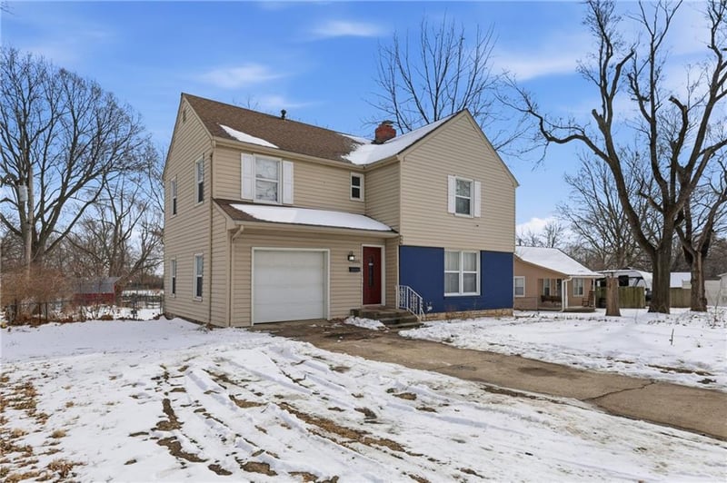 5305 Ridgeway Ave, Raytown, MO 64133