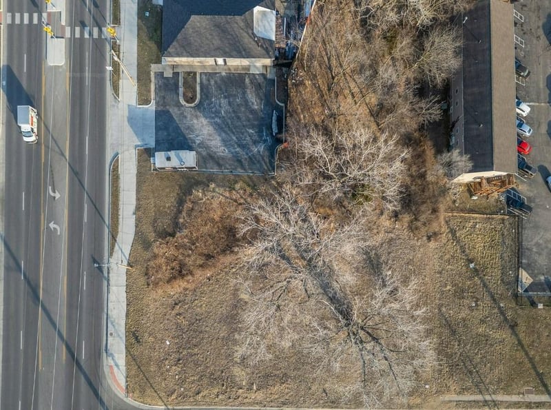 11225 E Us Highway 24 Hw, Independence, MO 64054