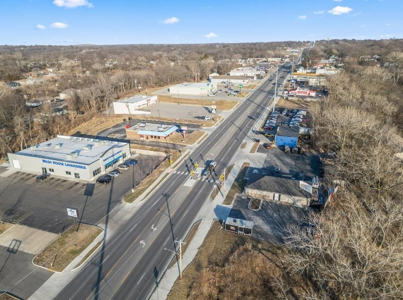 11225 Us Highway 24 Hw, Independence, MO 64054