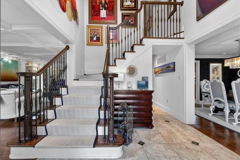 221 53rd Ter, Kansas City, MO 64112