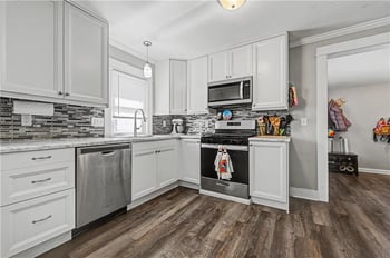 1440 S 41st St, Kansas City, KS 66106