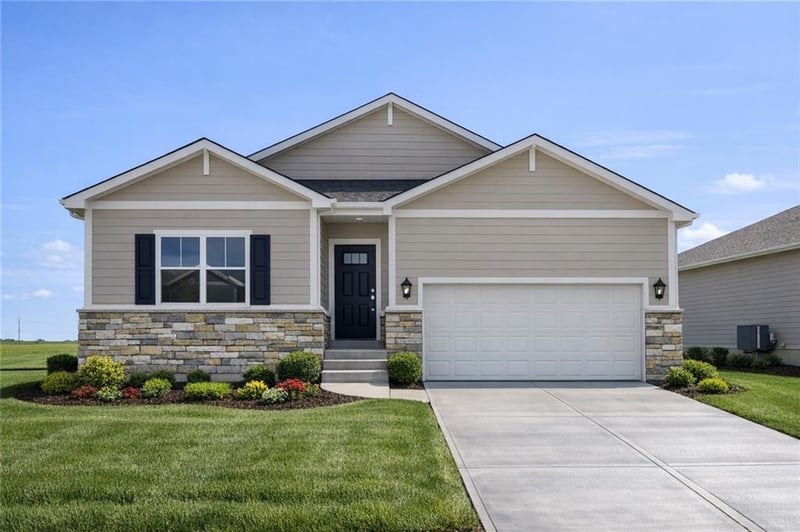25231 177th Ter, Gardner, KS 66030