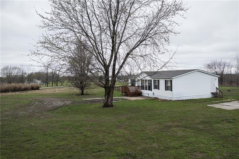 1 575th Rd, Warrensburg, MO 64093