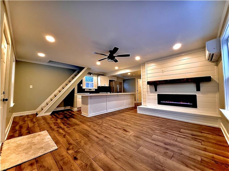 4701 Oakley Ave, Kansas City, MO 64117