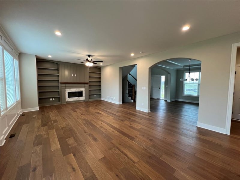 16949 Brentwood St, Olathe, KS 66062