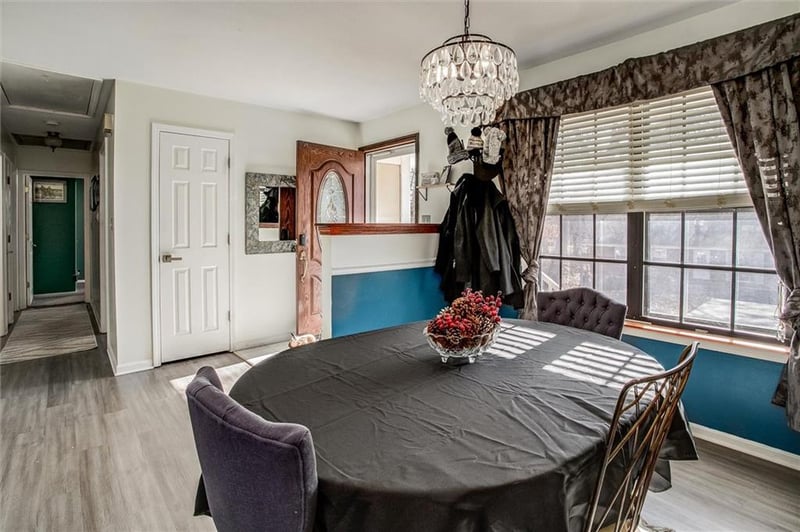 418 78th Ter, Kansas City, MO 64118