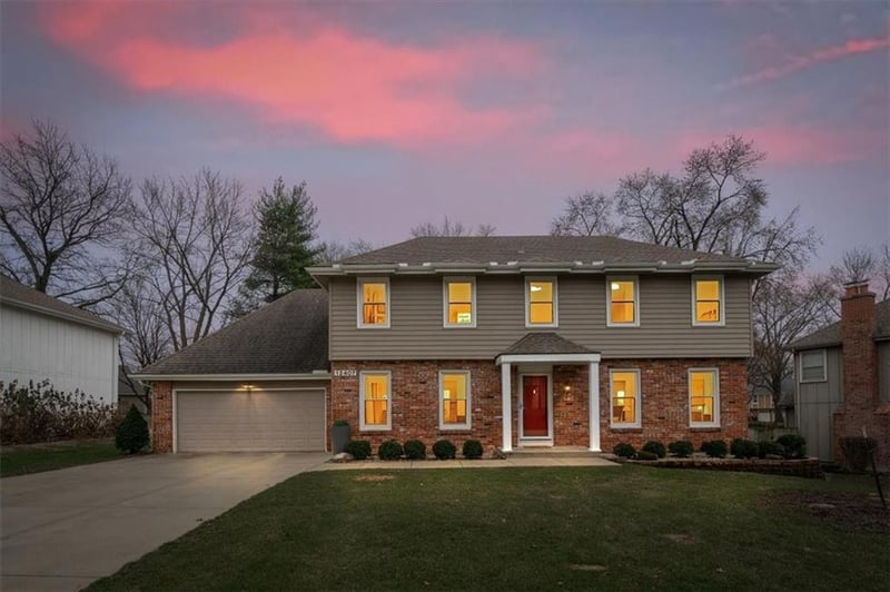 12407 102 St, Lenexa, KS 66215