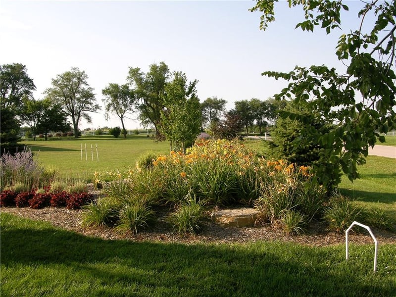 23119 Pawnee Rd, Bucyrus, KS 66013