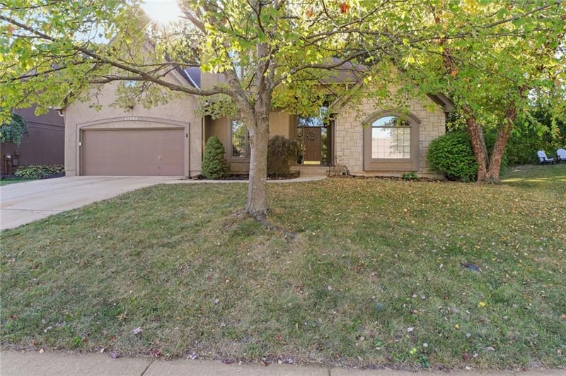 12004 Westgate St, Overland Park, KS 66213