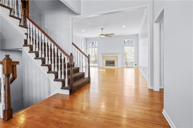 12004 Westgate St, Overland Park, KS 66213