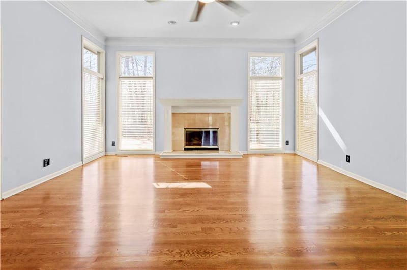 12004 Westgate St, Overland Park, KS 66213