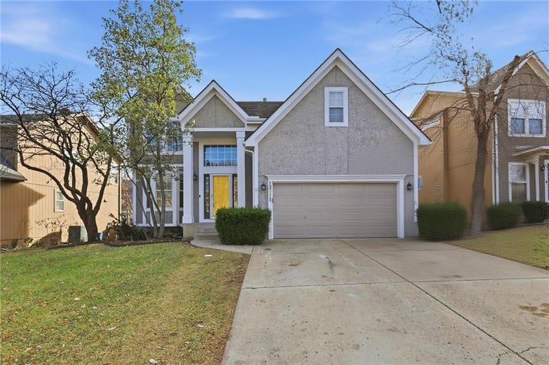 12811 W 137th Ct, Overland Park, KS 66221