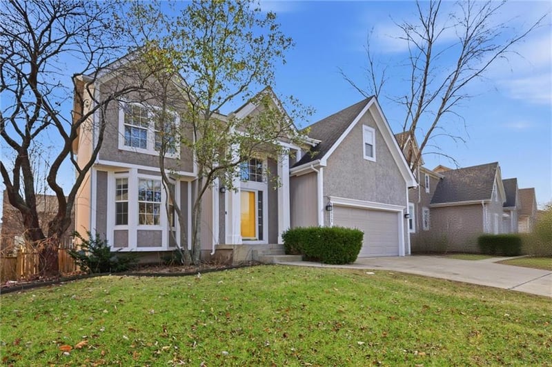 12811 W 137th Ct, Overland Park, KS 66221