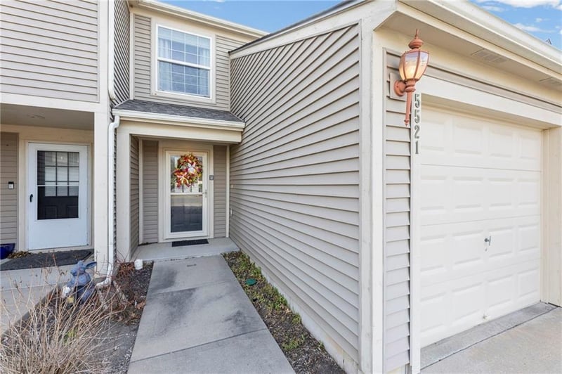 5521 Fairmount Ave, Kansas City, MO 64118