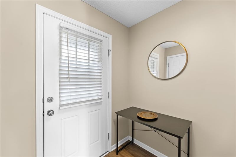 5521 Fairmount Ave, Kansas City, MO 64118