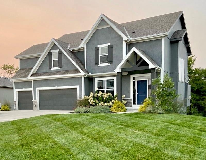 8218 90th St, Kansas City, MO 64157