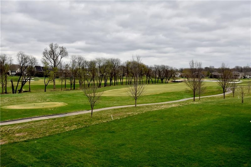 8218 90th St, Kansas City, MO 64157