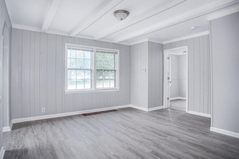 2660 Armstrong Ave, Kansas City, KS 66102