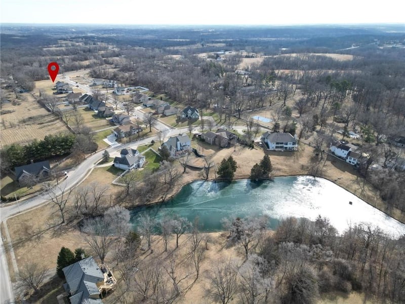 13908 54th Ter, Kansas City, MO 64133