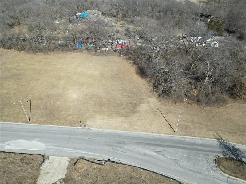 13916 54th Ter, Kansas City, MO 64133