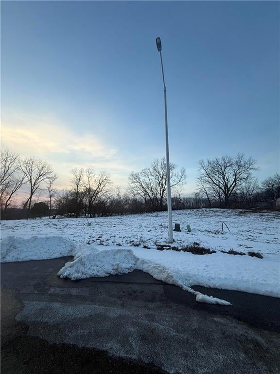 2724 84th Ter, Kansas City, MO 64154