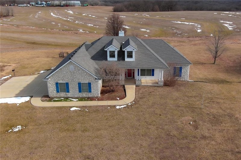 24238 123rd St, Lansing, KS 66048