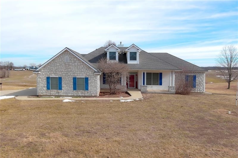 24238 123rd St, Lansing, KS 66048