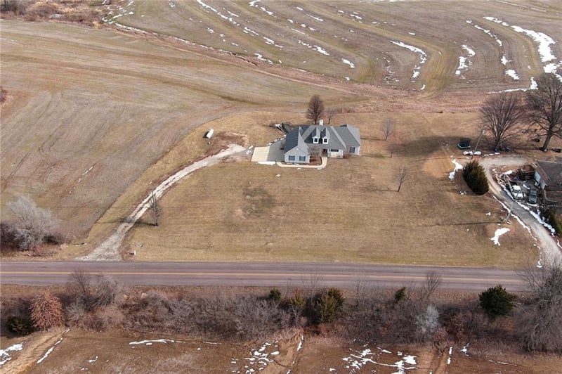 24238 123rd St, Lansing, KS 66048