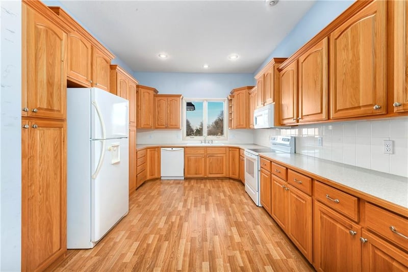 24238 123rd St, Lansing, KS 66048