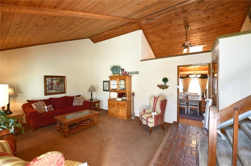 822 57th Ter, Kansas City, KS 66106