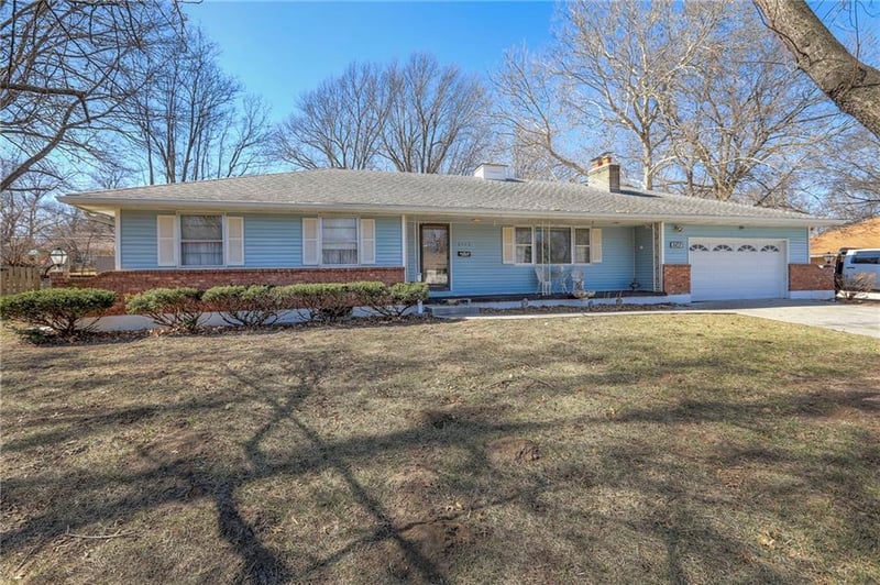 8428 James A Reed Rd, Raytown, MO 64138