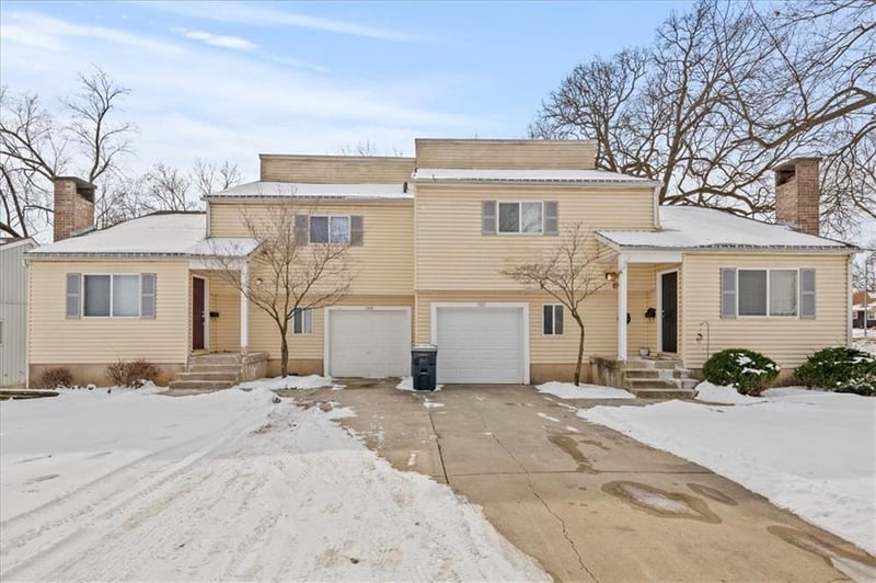 E 97th St, Kansas City, MO 64131