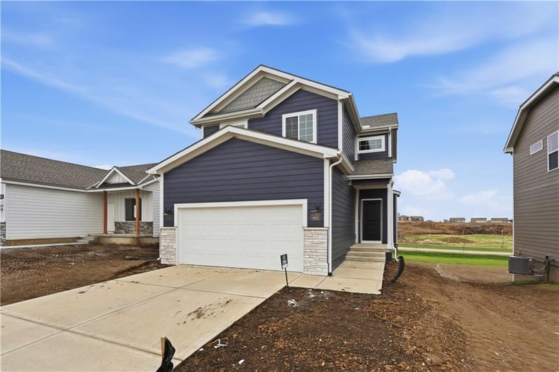 9633 Colrain Ave, Kansas City, MO 64154