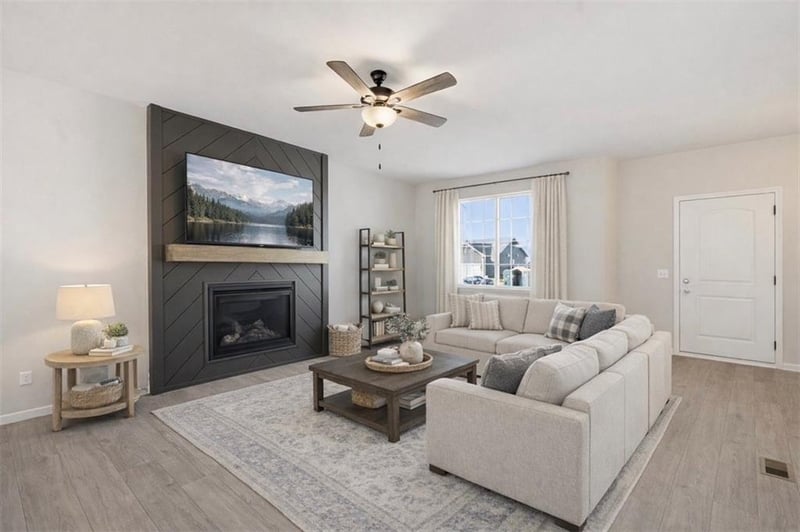 9637 Colrain Ave, Kansas City, MO 64154