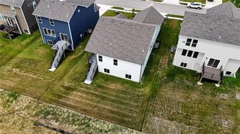 9637 N Colrain Ave, Kansas City, MO 64154