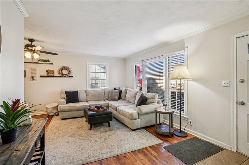 601 84th Ter, Kansas City, MO 64114