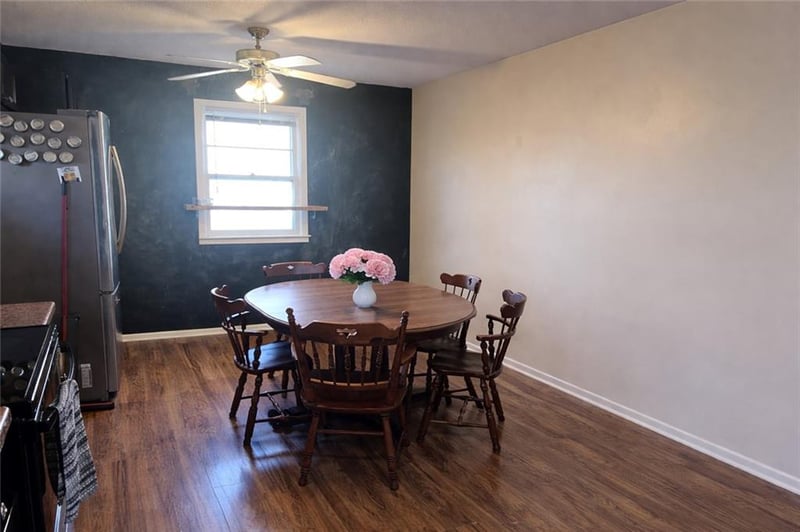 502 Ash St, Lee's Summit, MO 64063