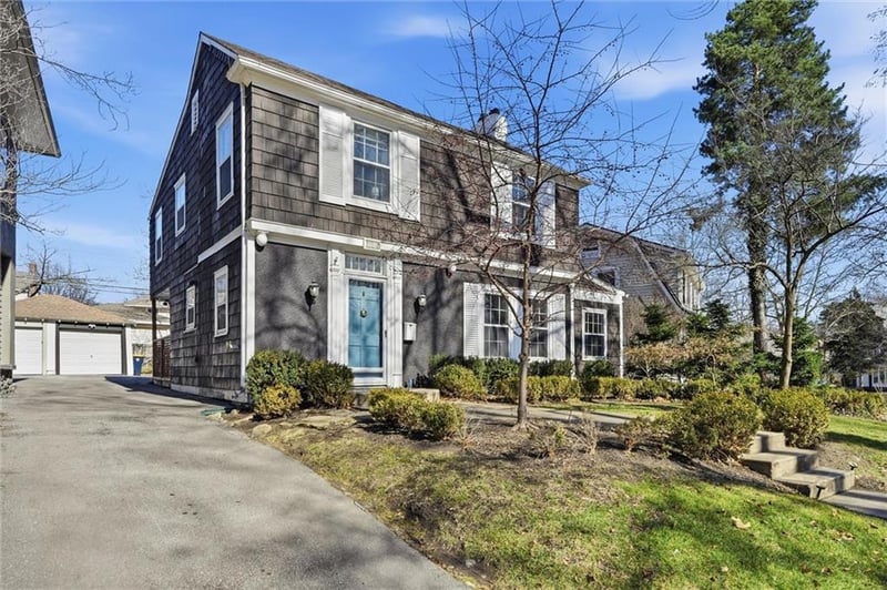 200 68th Ter, Kansas City, MO 64113