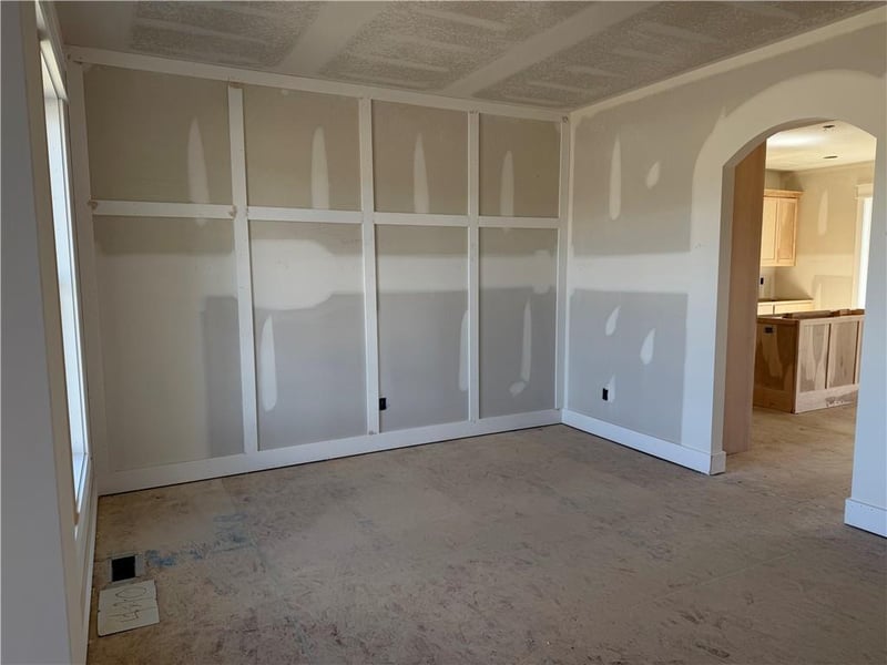 8415 90th St, Kansas City, MO 64153