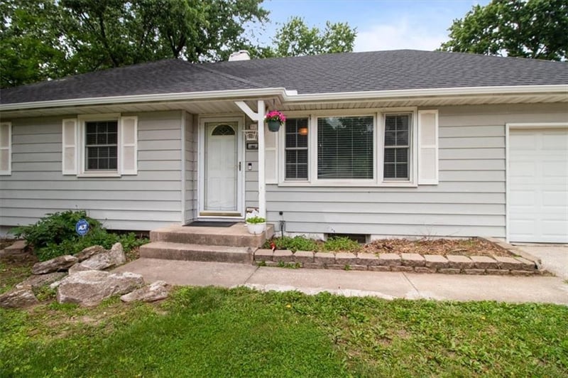 4216 Union St, Independence, MO 64055