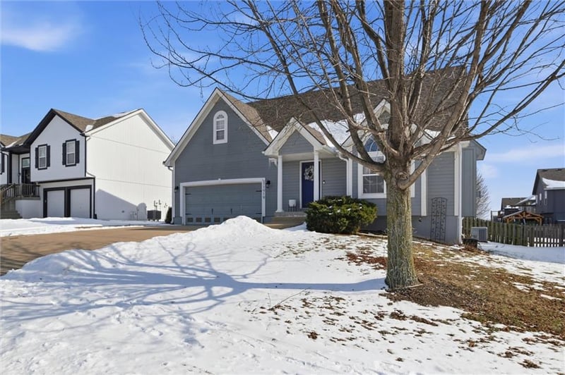 11919 Belmont Ave, Kansas City, MO 64156