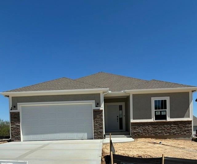 16256 Giorgia St, Parkville, MO 64152