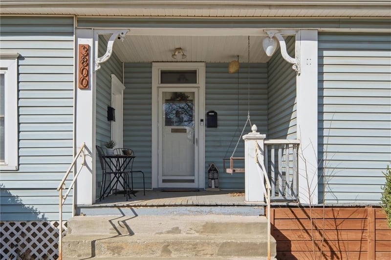 3800 Roanoke Rd, Kansas City, MO 64111