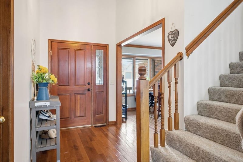 4410 Hunter Dr, St Joseph, MO 64506