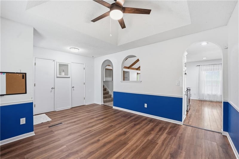 518 65th Ter, Kansas City, MO 64118