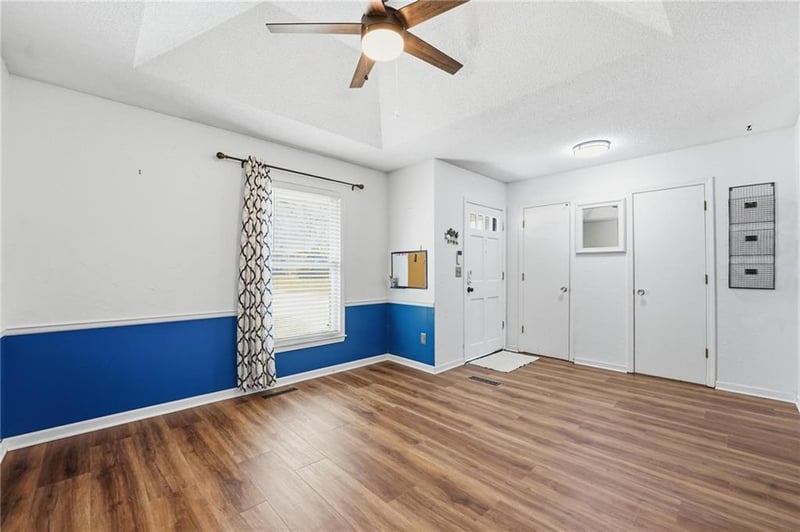 518 65th Ter, Kansas City, MO 64118