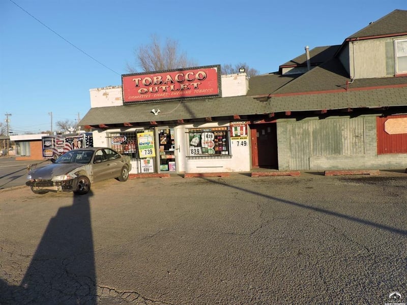 1834 Topeka Blvd, Topeka, KS 66608