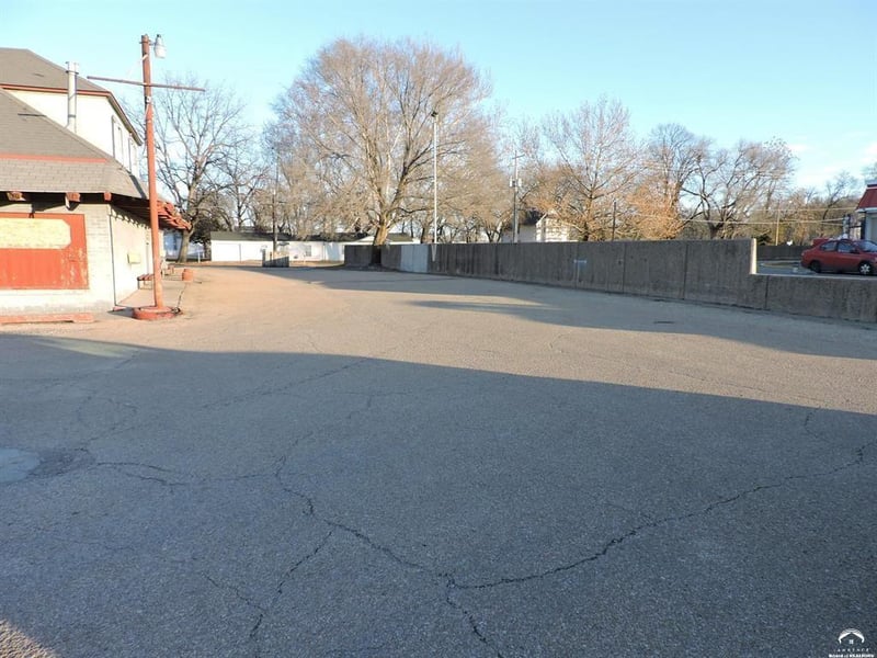 1834 Topeka Blvd, Topeka, KS 66608